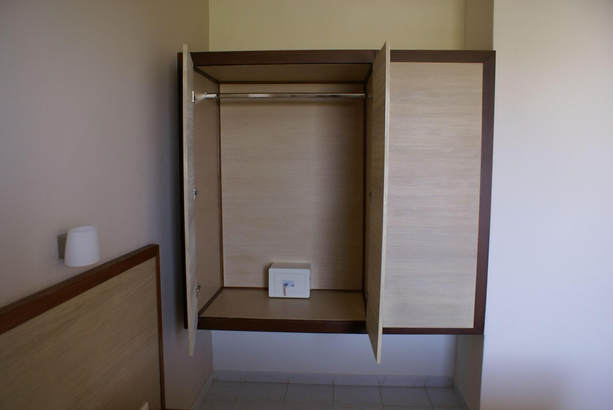 Golden Sun Aparthotel Τιγκάκι Εξωτερικό φωτογραφία