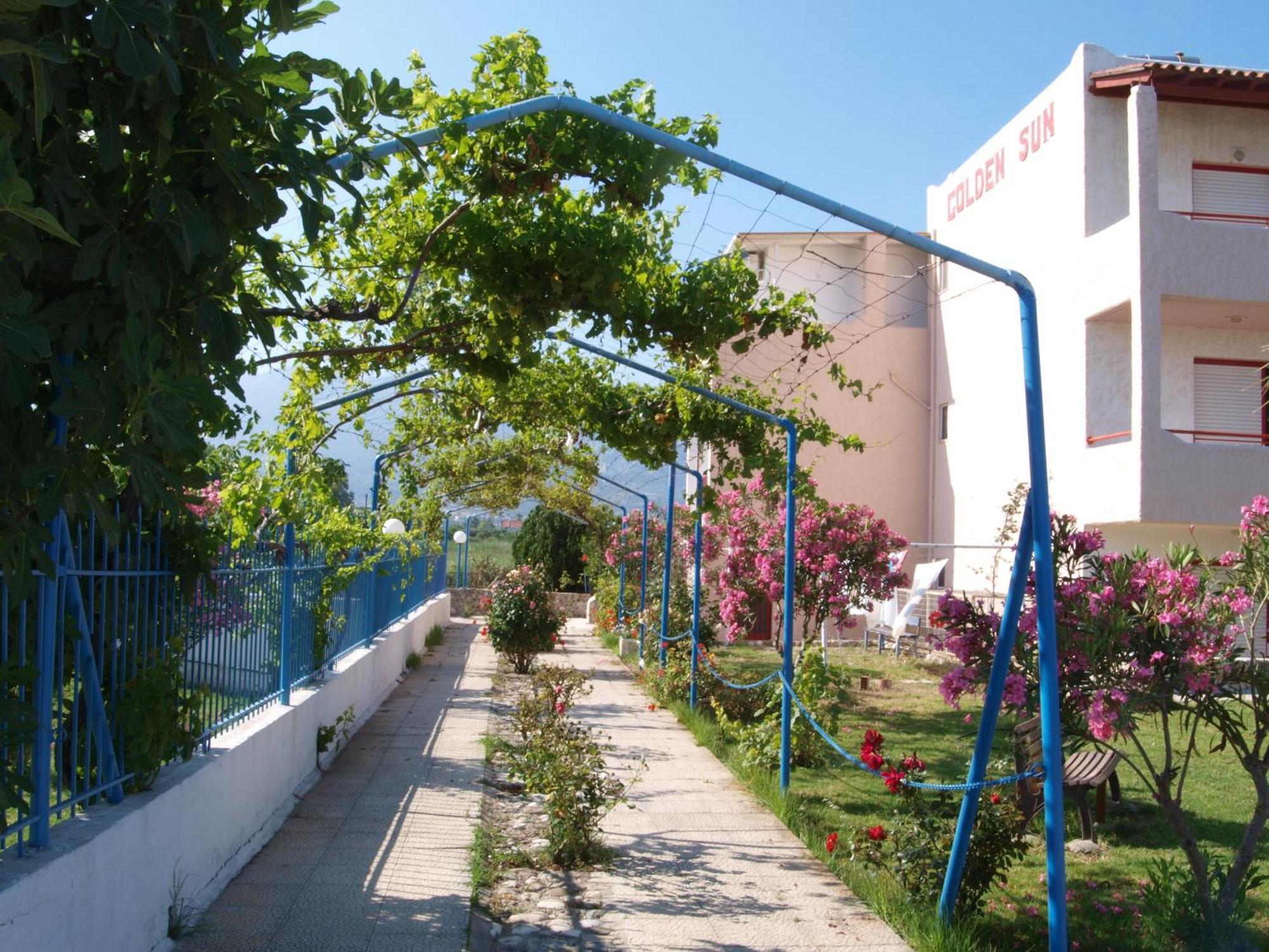 Golden Sun Aparthotel Τιγκάκι Εξωτερικό φωτογραφία