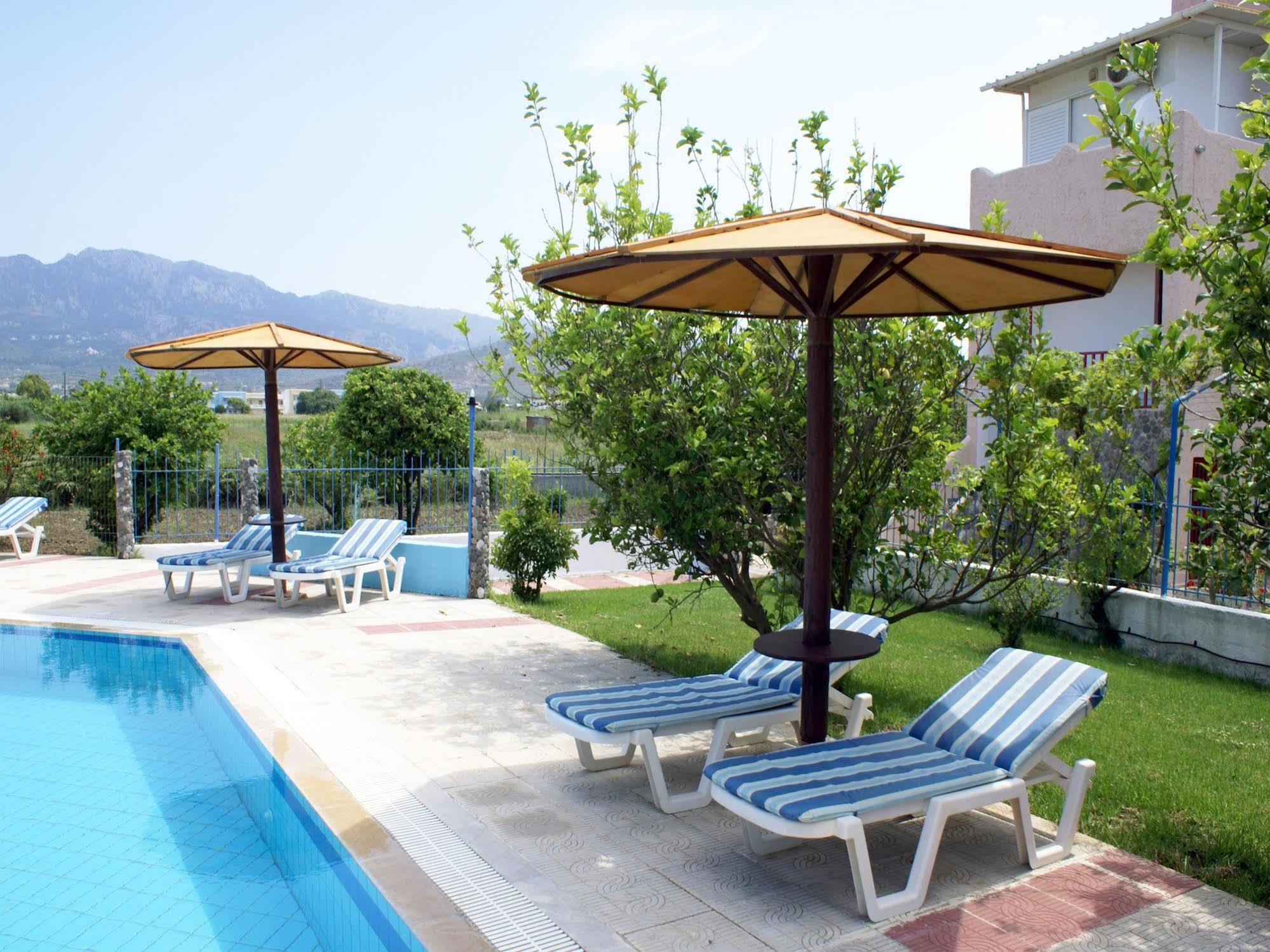 Golden Sun Aparthotel Τιγκάκι Εξωτερικό φωτογραφία
