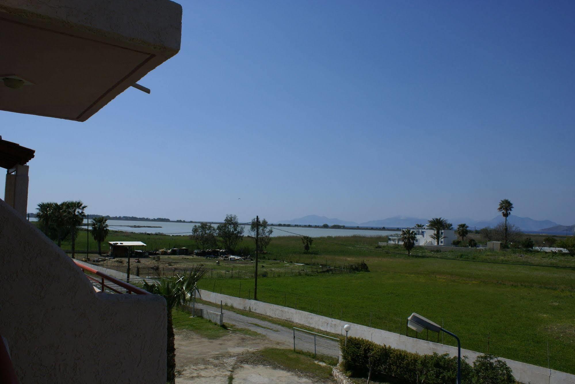 Golden Sun Aparthotel Τιγκάκι Εξωτερικό φωτογραφία