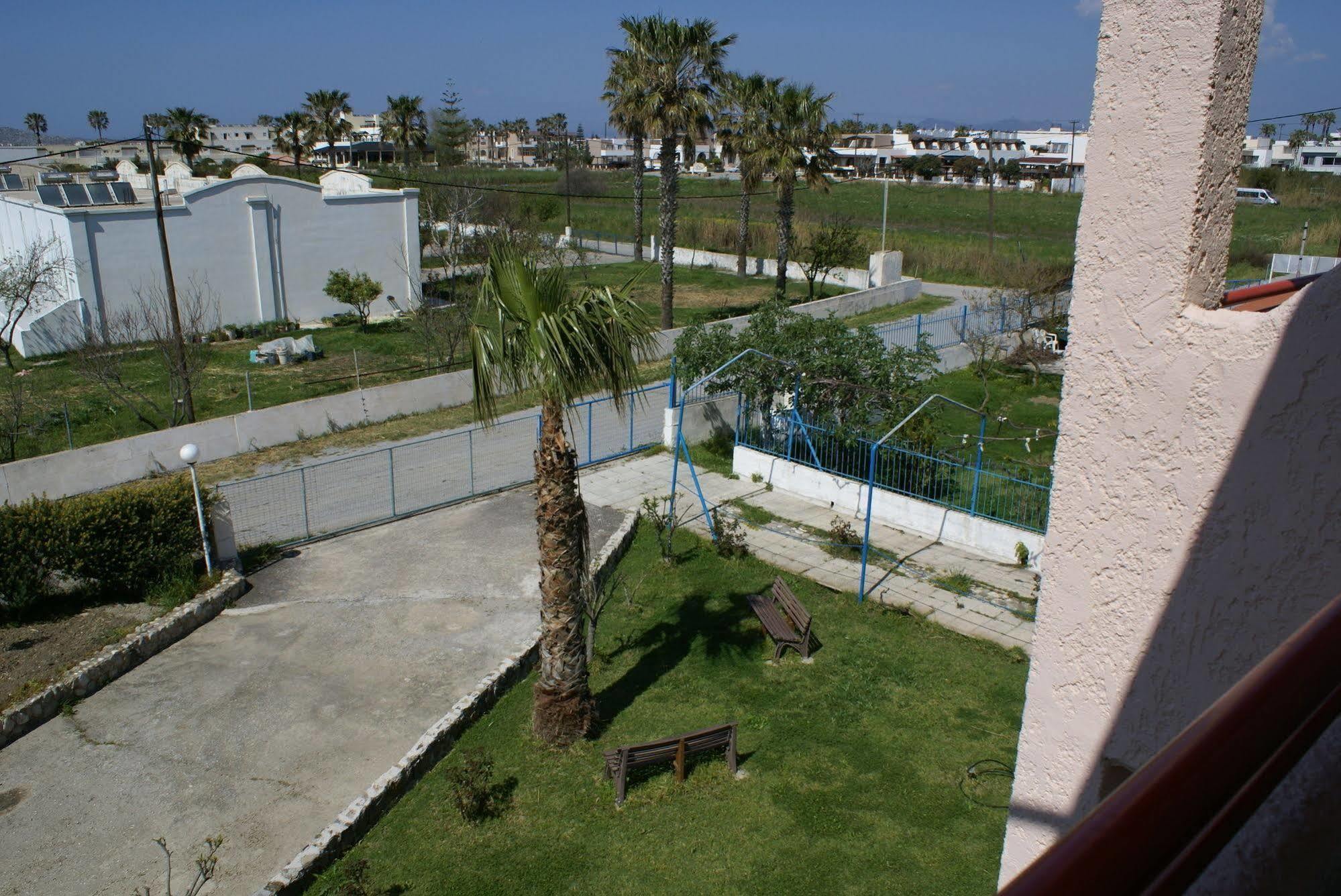 Golden Sun Aparthotel Τιγκάκι Εξωτερικό φωτογραφία